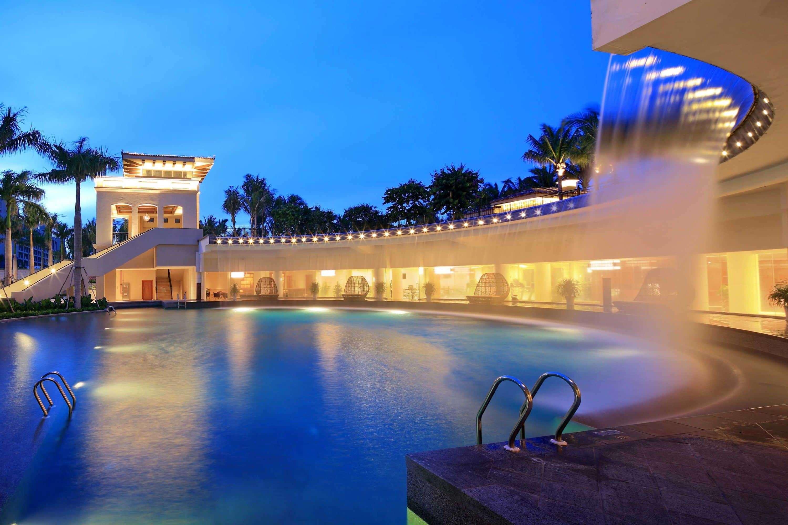 Wyndham Grand Plaza Royale Hainan Longmu Bay Ledong Exteriör bild