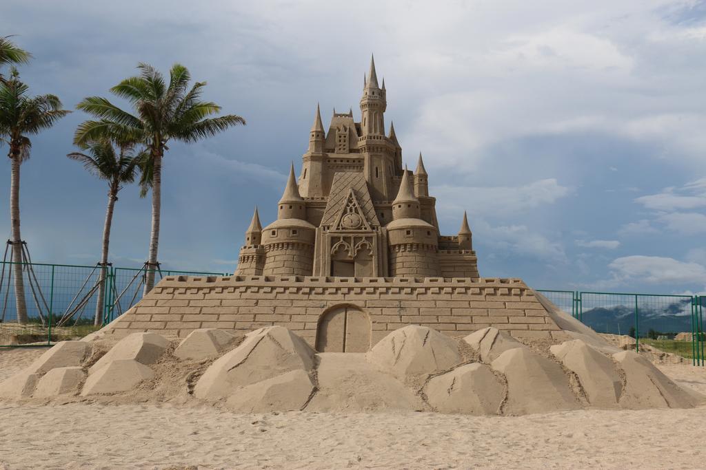 Wyndham Grand Plaza Royale Hainan Longmu Bay Ledong Exteriör bild