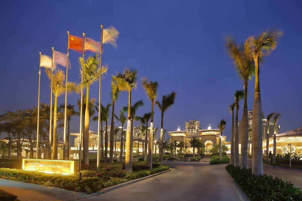 Wyndham Grand Plaza Royale Hainan Longmu Bay Ledong Exteriör bild