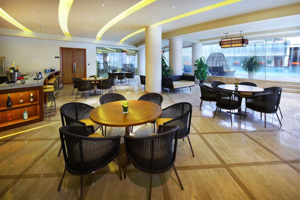 Wyndham Grand Plaza Royale Hainan Longmu Bay Ledong Exteriör bild
