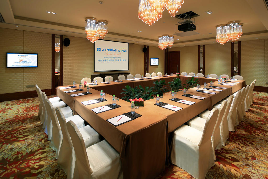 Wyndham Grand Plaza Royale Hainan Longmu Bay Ledong Exteriör bild