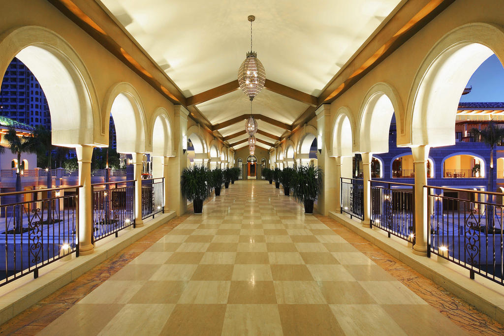 Wyndham Grand Plaza Royale Hainan Longmu Bay Ledong Exteriör bild
