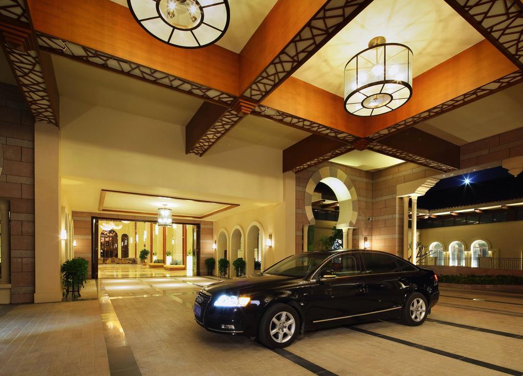 Wyndham Grand Plaza Royale Hainan Longmu Bay Ledong Exteriör bild