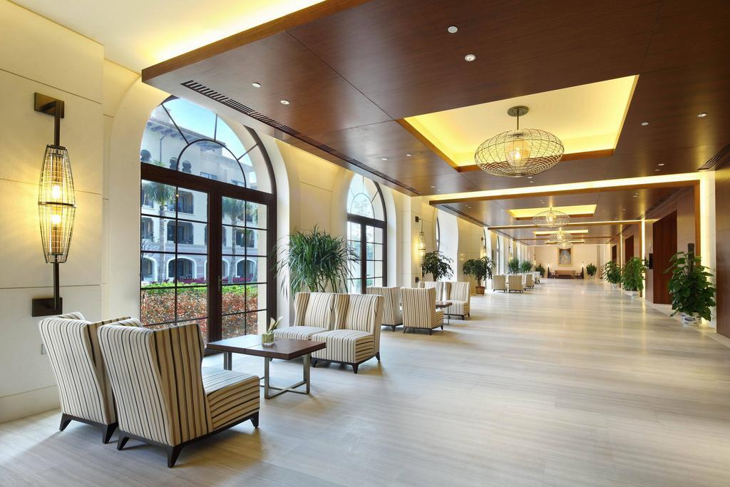 Wyndham Grand Plaza Royale Hainan Longmu Bay Ledong Exteriör bild